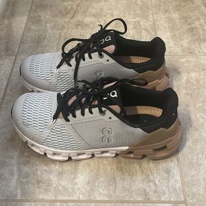 On Cloudflyer Sneakers